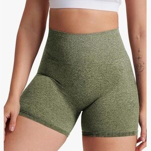 071 NWOT 2 each Scrunchie High Waisted Yoga Gym Cycling Shorts, Set of Two